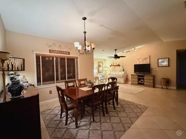 Продажа дома по адресу 5569 SW 112TH Terrace - фото 9268038