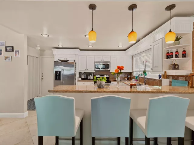 Продажа дома по адресу 5569 SW 112TH Terrace - фото 9268049
