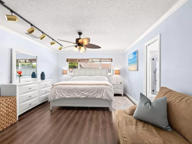 Продажа дома по адресу 5569 SW 112TH Terrace - фото 9268056