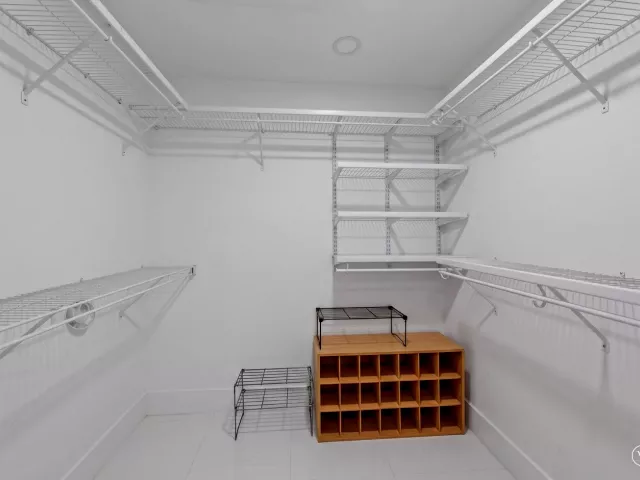 Продажа дома по адресу 5569 SW 112TH Terrace - фото 9268064