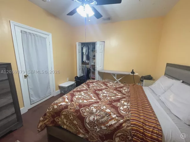 Продажа дома по адресу 904 NW 100th Ave - фото 9356415
