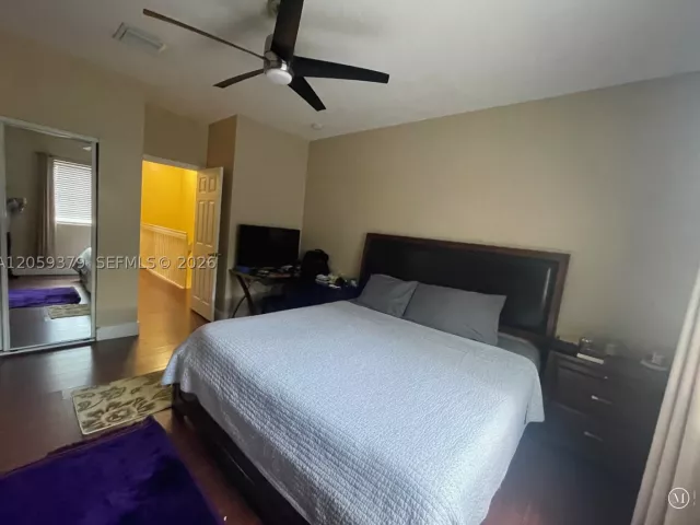 Продажа дома по адресу 904 NW 100th Ave - фото 9356419