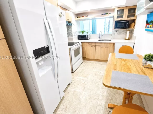 Квартира в аренду номер - фото 8934013