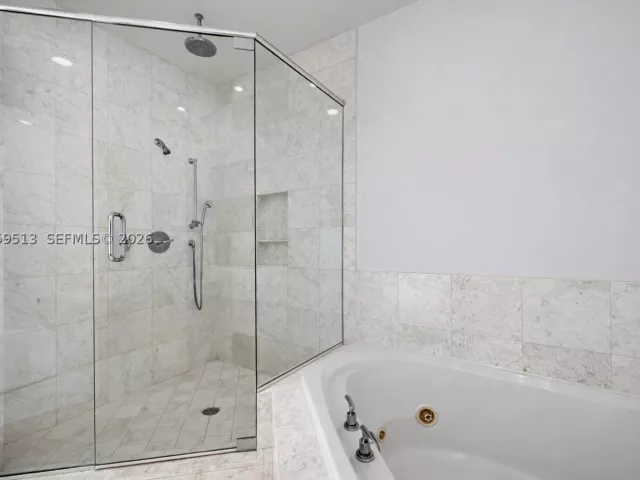 Квартира в аренду номер2405 - фото 8951734