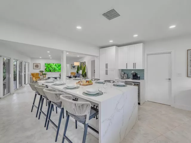 Продажа дома по адресу 1700 Marietta Drive - фото 8916526