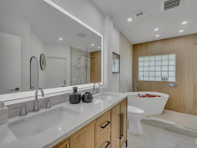 Продажа дома по адресу 1700 Marietta Drive - фото 8916531