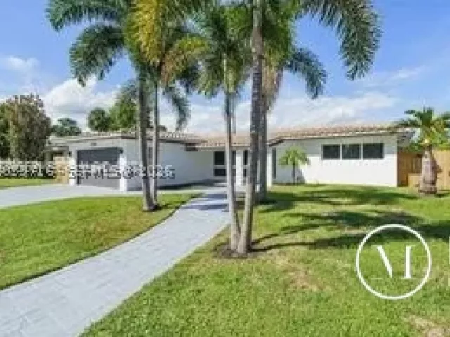 Продажа дома по адресу 2185 Imperial Point Dr - фото 8917287