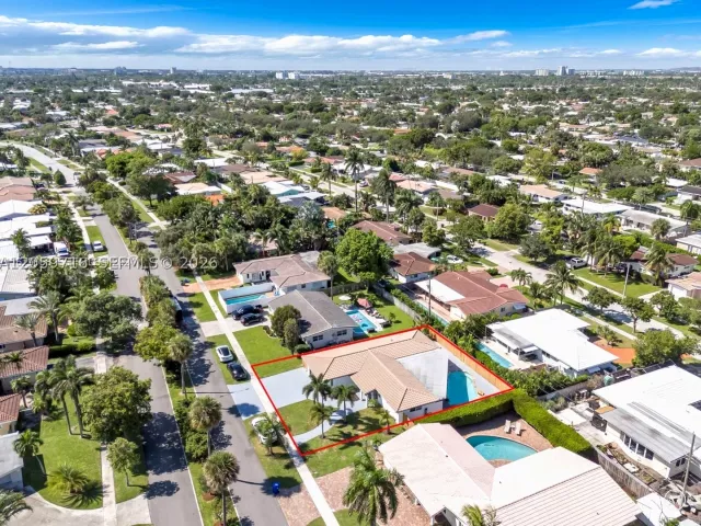 Продажа дома по адресу 2185 Imperial Point Dr - фото 8917274