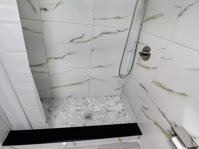 Продажа дома по адресу 2233 NW 3rd Avenue - фото 9359431