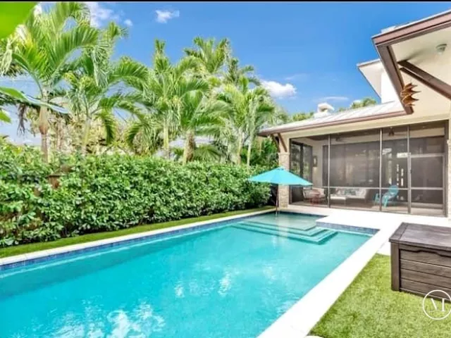 Продажа дома по адресу 404 NE 13th Avenue - фото 8917975