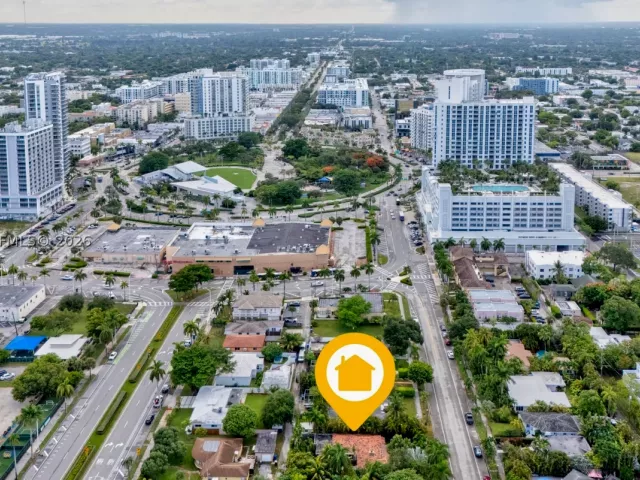 Продажа дома по адресу 110 N 16th Ave - фото 9203020