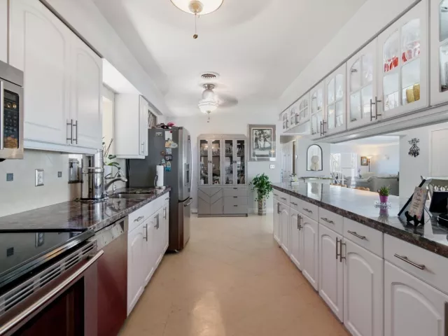 Продажа дома по адресу 1735 N FORT LAUDERDALE BEACH Boulevard - фото 8919440