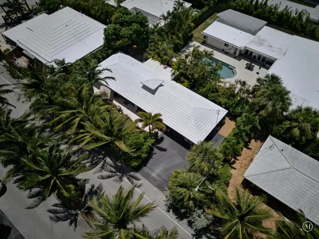 Продажа дома по адресу 1929 S Ocean Drive - фото 8920023
