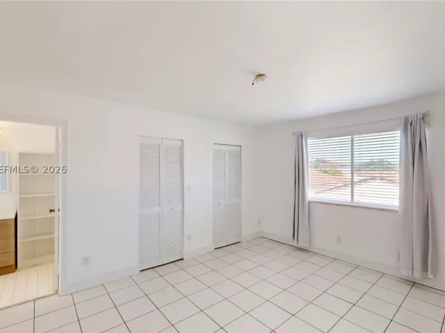 Продажа дома по адресу 17343 SW 142nd Pl - фото 9197335