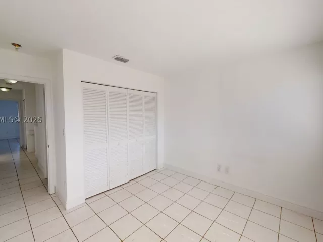 Продажа дома по адресу 17343 SW 142nd Pl - фото 9197346