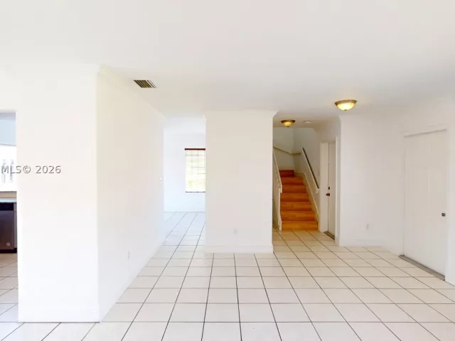 Продажа дома по адресу 17343 SW 142nd Pl - фото 9197326