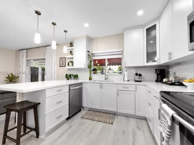 Продажа дома по адресу 16292 SW 57th Ln - фото 8924776