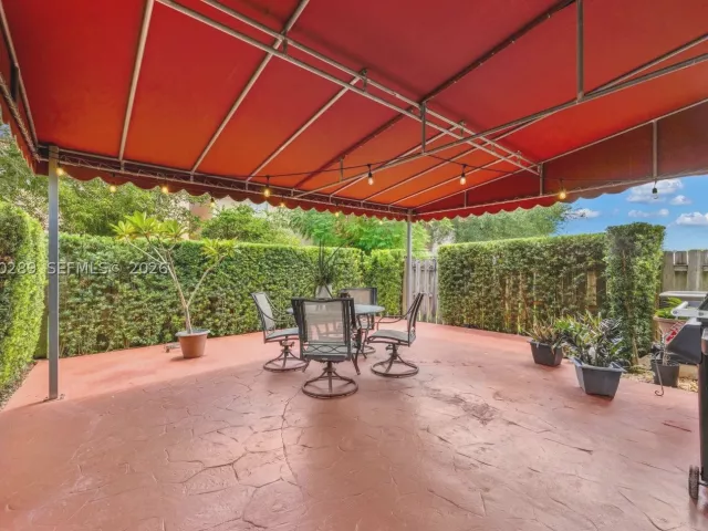 Продажа дома по адресу 16292 SW 57th Ln - фото 8924778