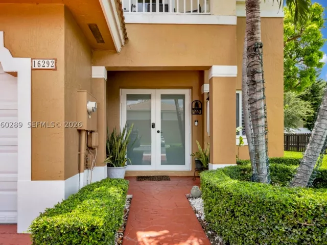 Продажа дома по адресу 16292 SW 57th Ln - фото 8924764