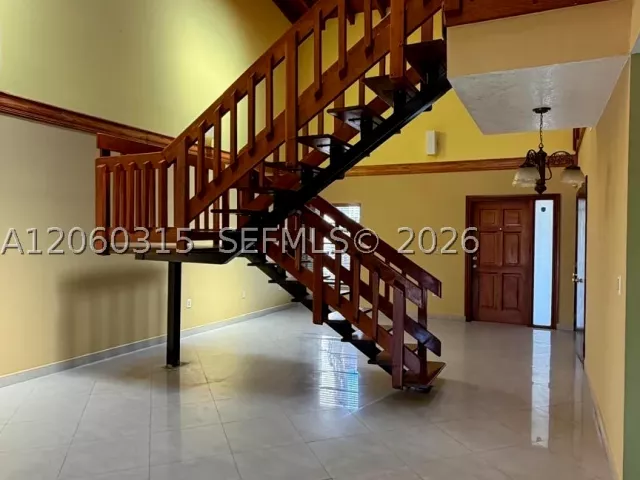 Продажа дома по адресу 10960 SW 25th St - фото 8924823