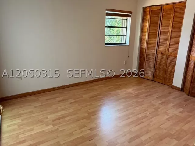 Продажа дома по адресу 10960 SW 25th St - фото 8924827