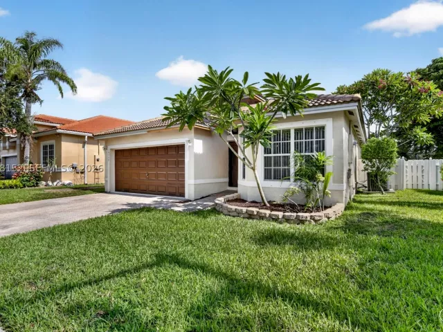 Продажа дома по адресу 16249 NW 24th St - фото 9086980