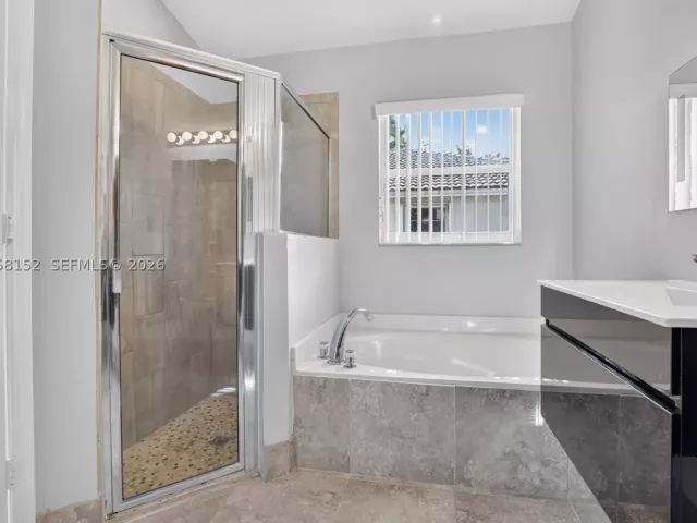 Продажа дома по адресу 16249 NW 24th St - фото 9087017