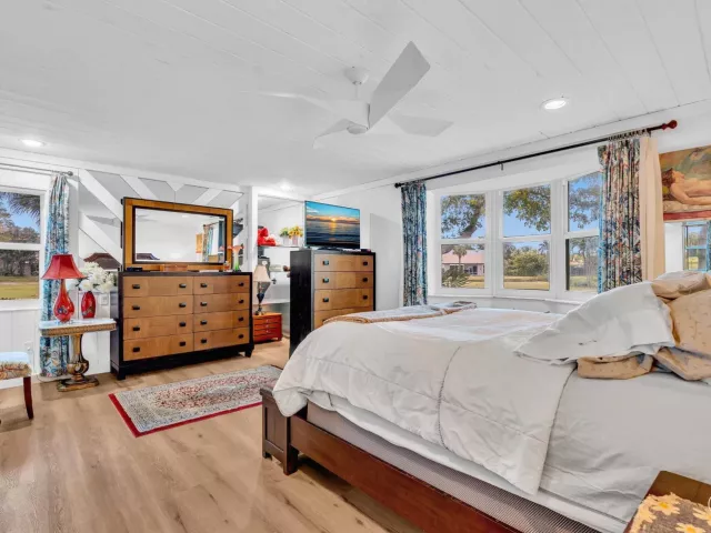 Продажа дома по адресу 5572 Sugar Mill Court - фото 9381317