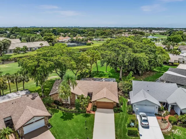 Продажа дома по адресу 5572 Sugar Mill Court - фото 9381289