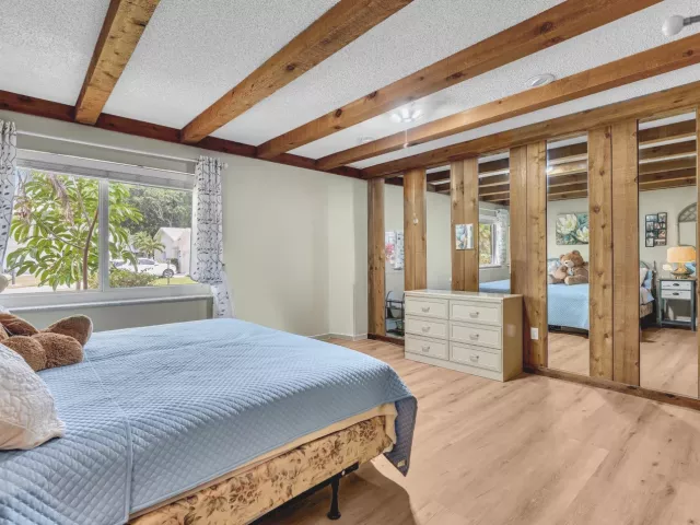 Продажа дома по адресу 5572 Sugar Mill Court - фото 9381326