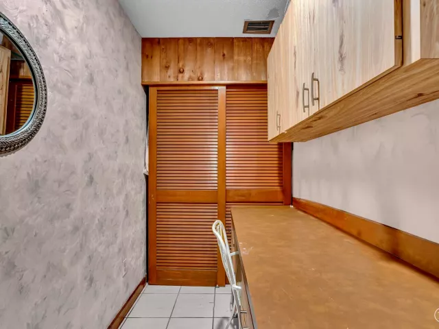 Продажа дома по адресу 5572 Sugar Mill Court - фото 9381330
