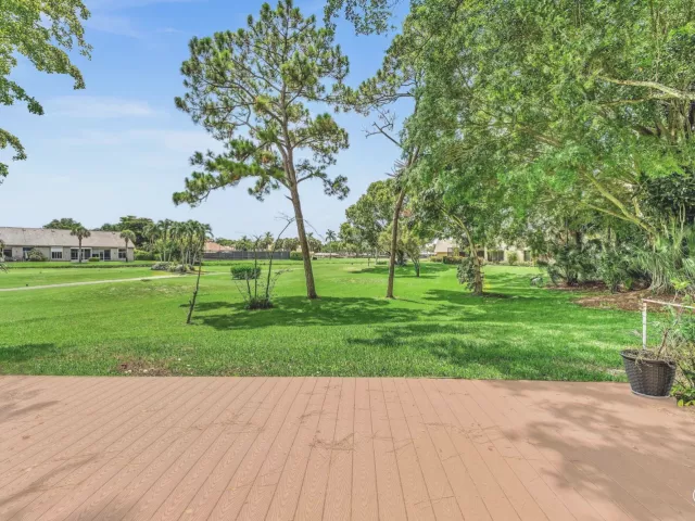 Продажа дома по адресу 5572 Sugar Mill Court - фото 9381336