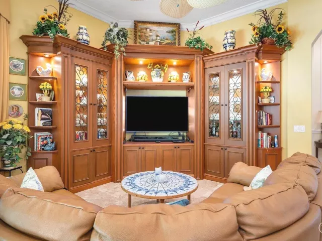 Продажа дома по адресу 15968 Double Eagle Trail - фото 9354158