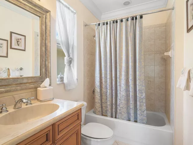 Продажа дома по адресу 15968 Double Eagle Trail - фото 9354167
