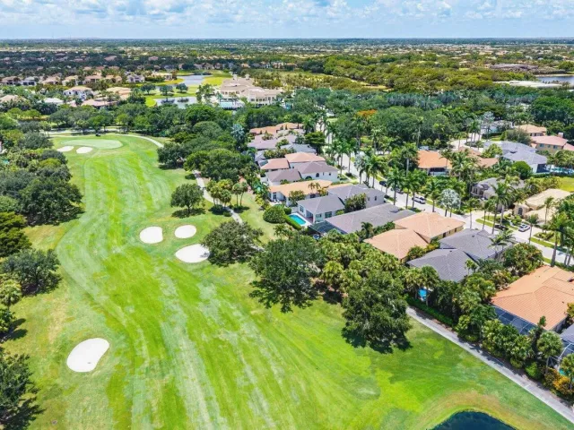 Продажа дома по адресу 15968 Double Eagle Trail - фото 9354189