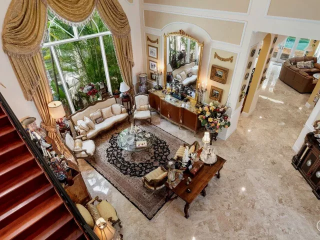 Продажа дома по адресу 15968 Double Eagle Trail - фото 9354149