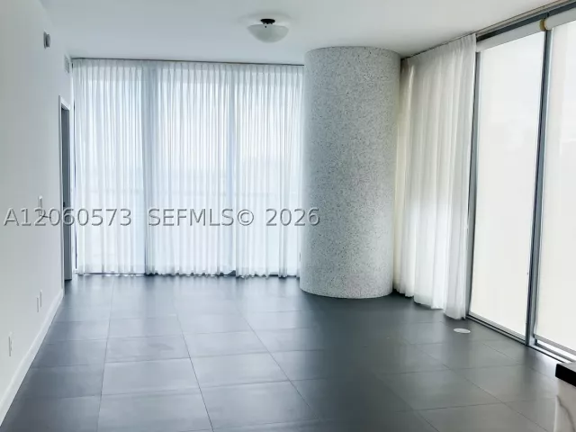 Квартира в аренду номер3701 - фото 8938430