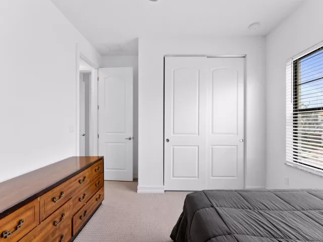 Продажа дома по адресу 9451 KINLEY Place - фото 9250219