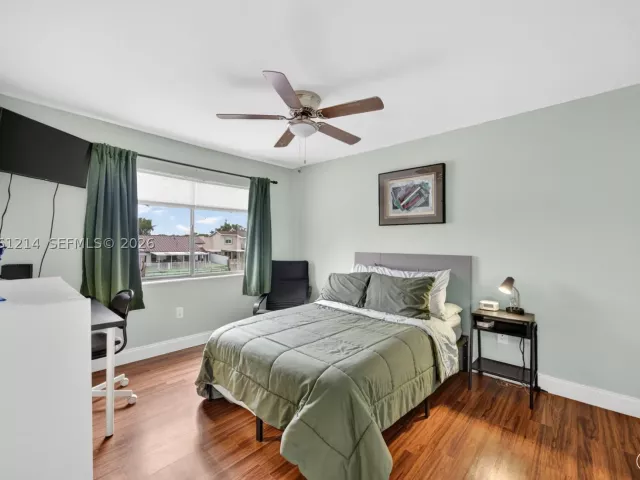 Продажа дома по адресу 8210 SW 96th Ct - фото 8978171