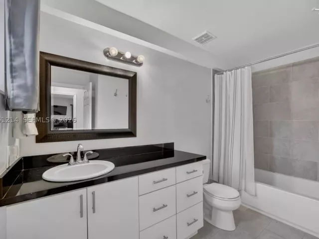 Продажа дома по адресу 8210 SW 96th Ct - фото 8978180