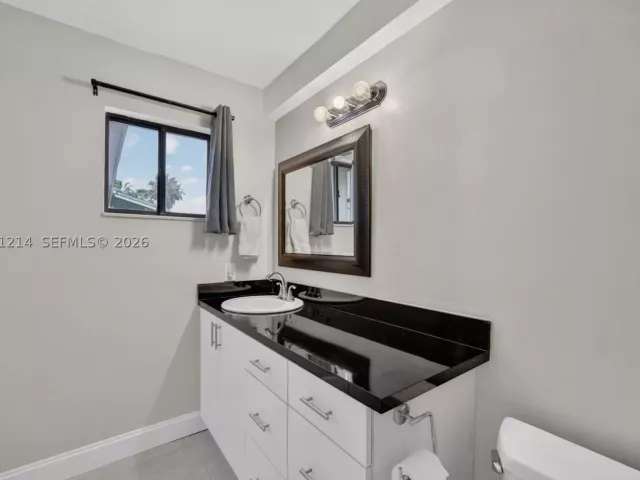 Продажа дома по адресу 8210 SW 96th Ct - фото 8978181