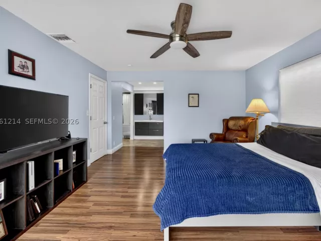 Продажа дома по адресу 8210 SW 96th Ct - фото 8978187