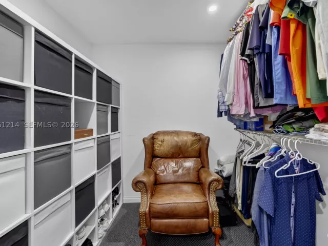 Продажа дома по адресу 8210 SW 96th Ct - фото 8978189