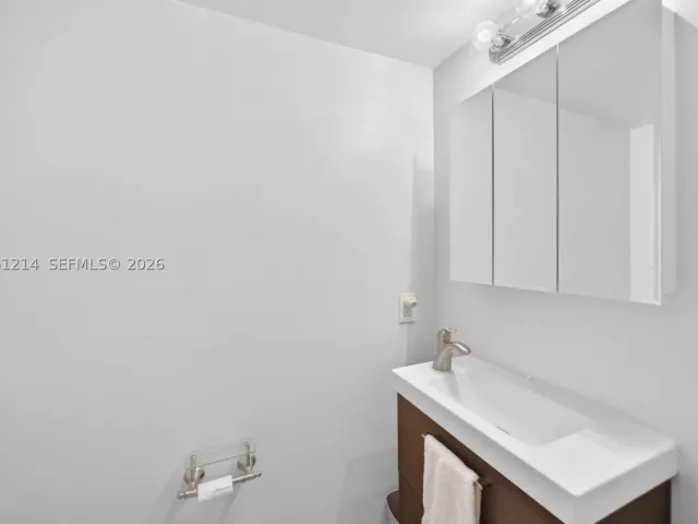 Продажа дома по адресу 8210 SW 96th Ct - фото 8978193