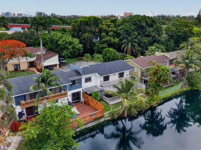 Продажа дома по адресу 8210 SW 96th Ct - фото 8978217