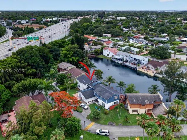 Продажа дома по адресу 8210 SW 96th Ct - фото 8978220