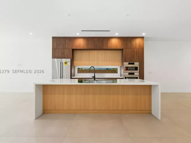 Продажа дома по адресу 3352 SW 28th Ter - фото 8928354