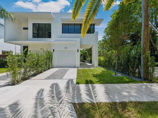 Продажа дома по адресу 3352 SW 28th Ter - фото 8928346