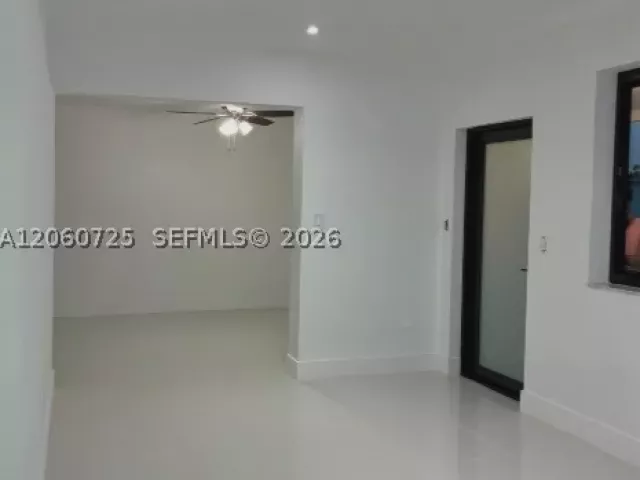 Продажа дома по адресу 1480 NE 157th St - фото 8935022