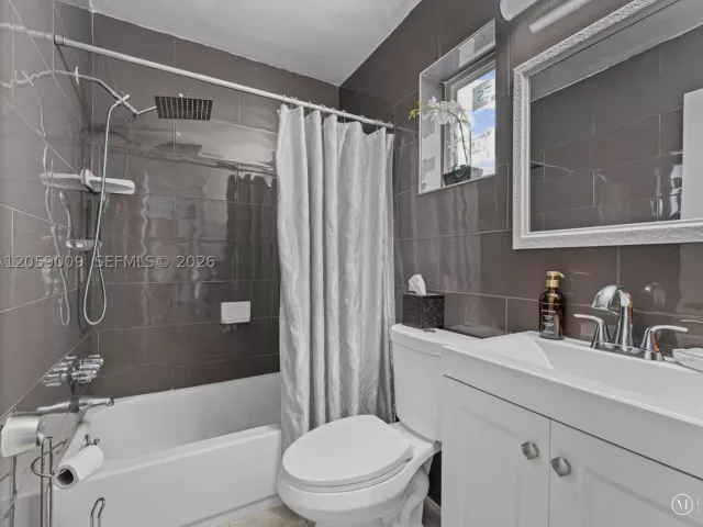 Продажа дома по адресу 6721 Allen St - фото 8947014
